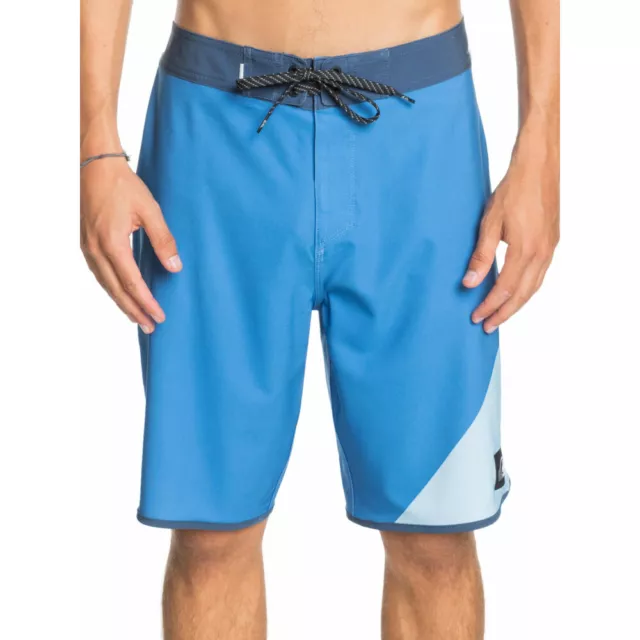 QUIKSILVER Men's HighLine New Wave 20" Blue Stretch Board Shorts  Size: 30