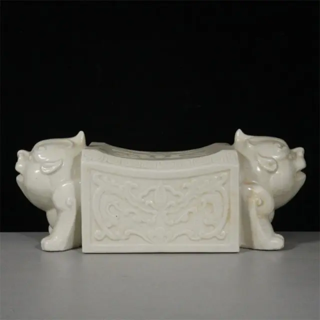 Chinese Song Ding Kiln White Porcelain Auspicious Beast Pillow Statues 9.44 Inch