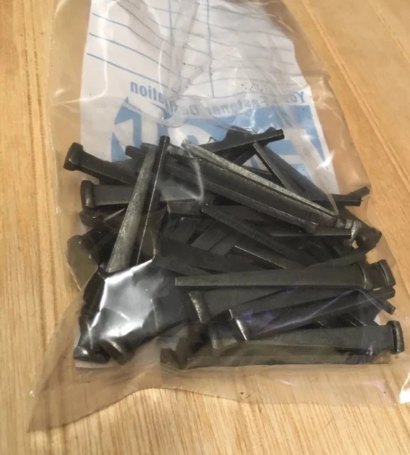 NOS 2-1/2" Hardened Cut Flooring Nails (1# approx. 55 pcs)