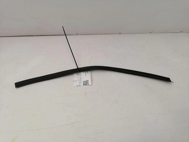 Rivestimento fari Jaguar XJ-S anteriore destro 3.60 benzina 170kw 21218637