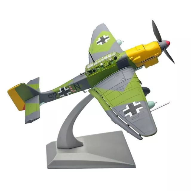 1/72 German Junkers Stuka JU87B Dive Bomber Fighter Airplane With Display Stand