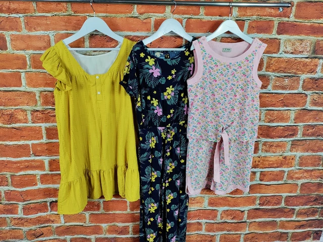 PACCHETTO RAGAZZE ETÀ 9-10 ANNI PROSSIMA NOVITÀ ecc ABITO TUTA GIOCATTOLO TUTA BAMBINI 140CM