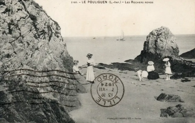 Cpa Le Pouliguen Les Rochers Ronds Carte Animee