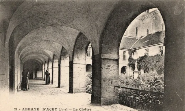 Cpa Abbaye D Acey Jura Le Cloitre Anime Avec Des Moines