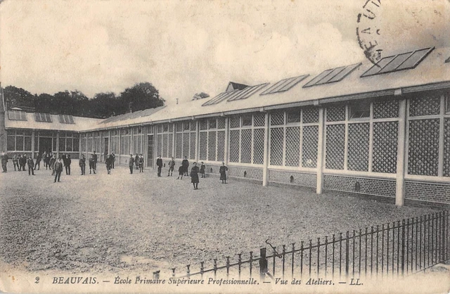Cpa 60 Beauvais / Higher Primary School / View Of The Workshops