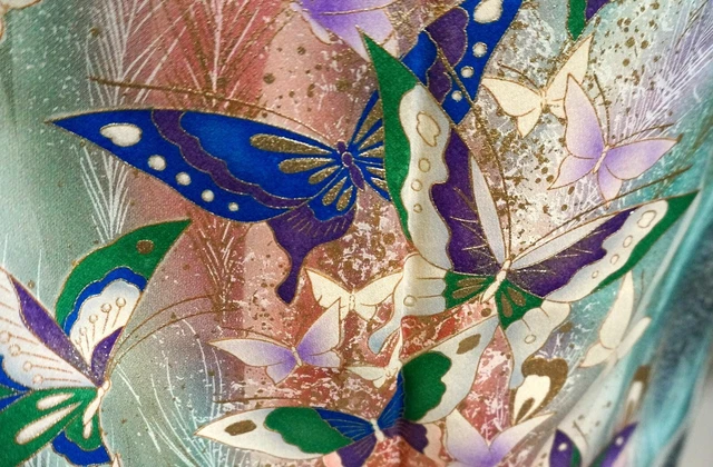 Japanese kimono SILK"FURISODE" long sleeves,Gold/Lame,Peacock feather, 5'4".3396 3
