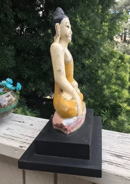 19th Century Antique Burmese Carved Alabaster Marble Stone Seated Buddha 3