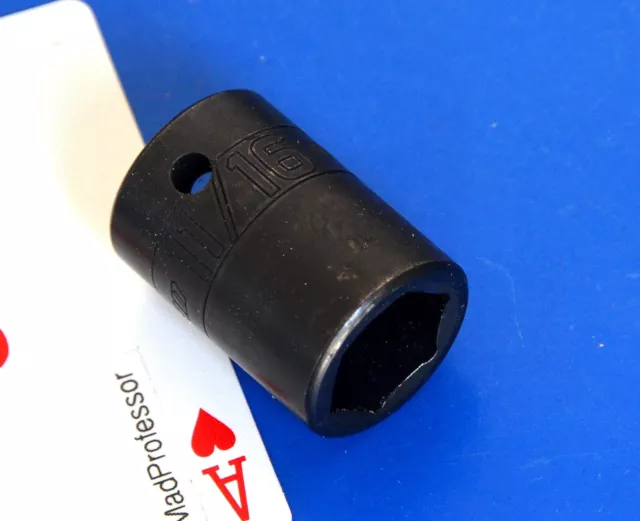 Snap-on Tool 1/2" drive SAE 11/16" 6-point Shallow Impact Socket wrench NEW 2018