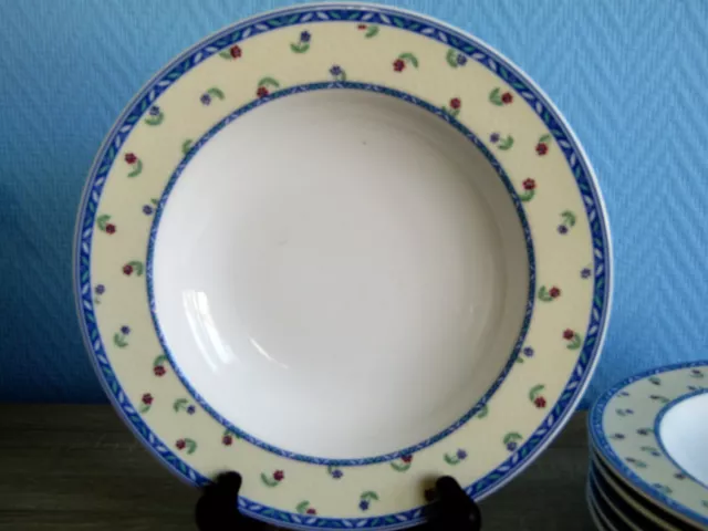 6 assiettes creuses en Villeroy et Boch du modèle Adeline 3