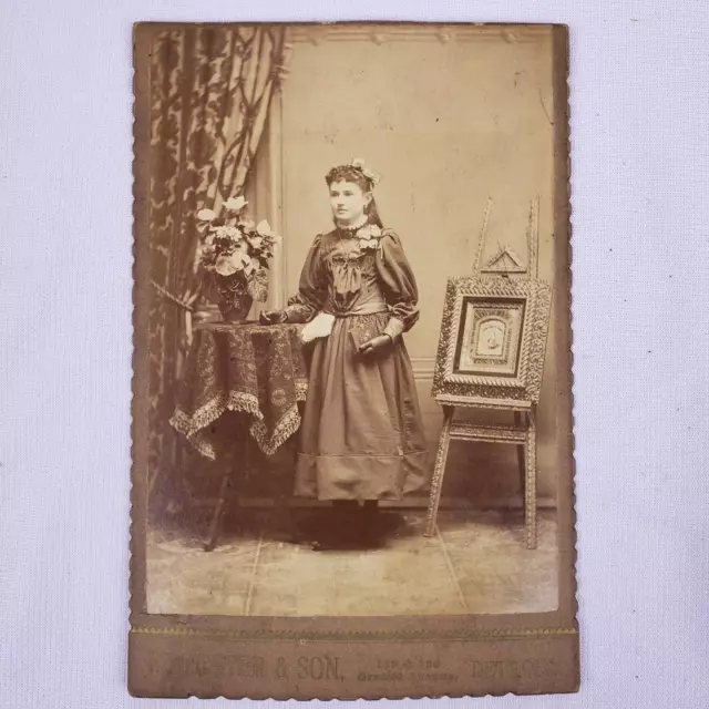 Antique Cabinet Card Photo Young Woman Table Portrait Late 19th Century Detroit