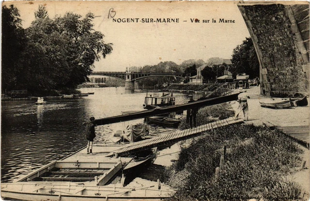 CPA NOGENT-sur-MARNE - Vue sur la Marne (659412)