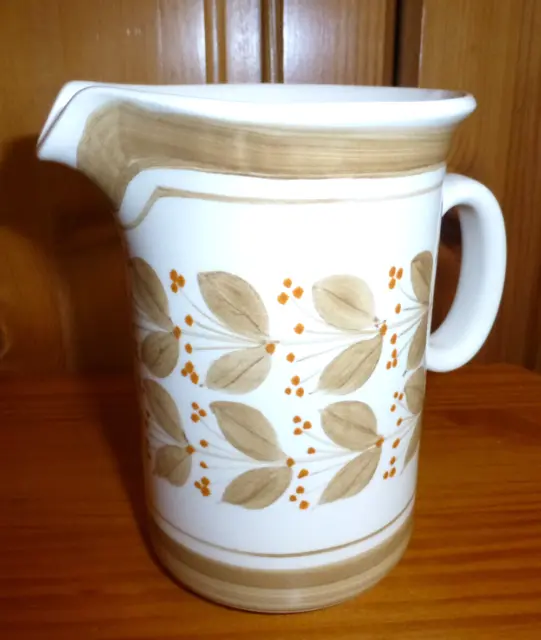 Jersey Pottery, Jug,  1970s, hand painted decoration, 450 ml, Great Condition!