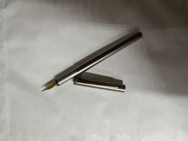 Montblanc Noblesse Patronenfüller  mit 585er Goldfeder