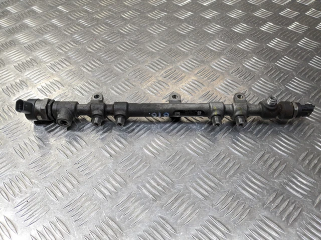 Hyundai Ix35 Fuel Injector Rail 2.0 Crdi Diesel 314002F000 2015