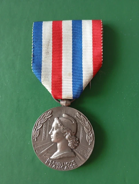 France Honneur des Chemins de Fer Médaille 1938 Très bon état O