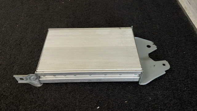 2003-2004 Toyota Tundra Stereo OEM 86280-0C040 JBL Factory Amp Radio Amplifier