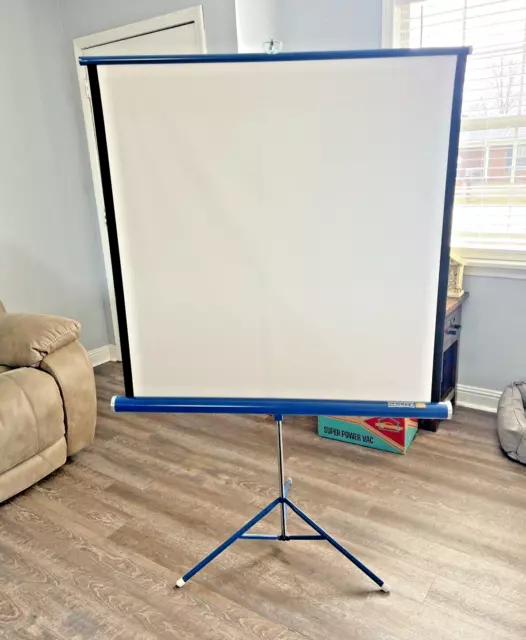 Da-Lite Flyer 40"x 40"  Projection Screen with Original Box very NICE Excellent