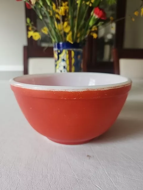 Vintage Pyrex Primary Color Red Mixing Bowl 1945-1968 402 1.5 Qt. Red