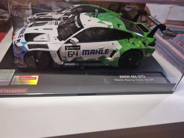 Carrera Digital 124 BMW M4 GT3 Mahle Racing Team 23927