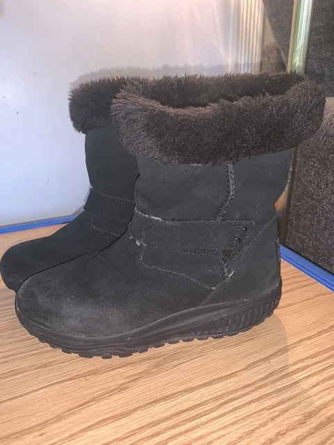 Sketcher Shape Ups Fur Lined Snow Boot Black Womens 6