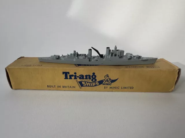 Tri-ang Ships Minic M762 HMS SUPERB 1:1200 Scale Vintage Collectable Model