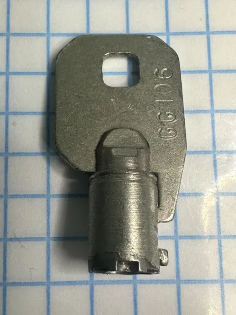 (1) ORIGINAL ACE Tubular key for Vending - GG106