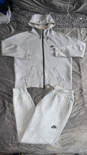 Nike grey sweatsuit mens deals
