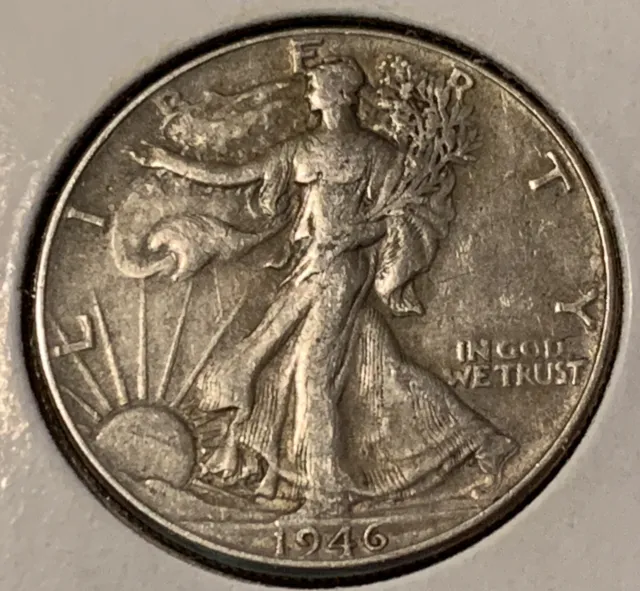 1946 Walking Liberty Silver Half Dollar VF+/AU Free Shipping With Five Items C1