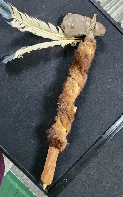 22” Peace Pipe - Tomahawk, Indian Artifact, Arrowhead. Very Unique