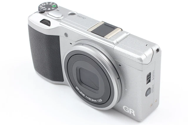 Limited to 3,200 units! [MINT in Box ] RICOH GR II Silver Edition 16.2MP Japan 5