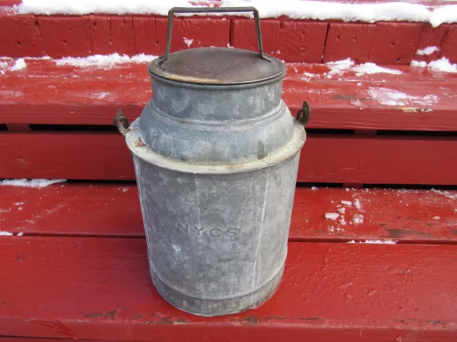 Vtg NYCS Railroad New York Central System Galvanized Milk Water Utility Can