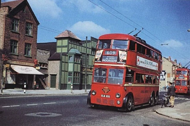 LONDON TRANSPORT TROLLEY Bus ELB932 £1.20 PicClick UK