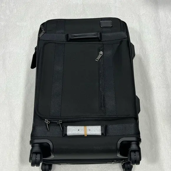 Tumi Merge Short Trip Expandable 4 Wheeled Packing Case 26" Black