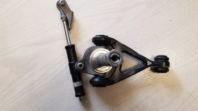 BMW K 1200 S K12S ABS Gabelbrücke mit Lenkungs Dampfer (Steering damper)