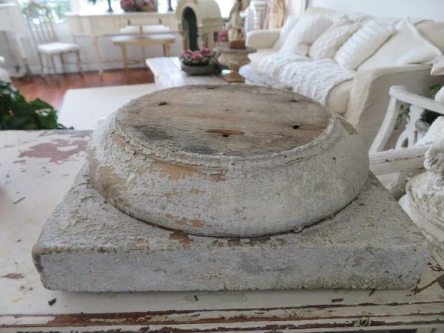 FABULOUS Old Vintage Weathered WHITE Architectural Column BASE DISPLAY Pedestal