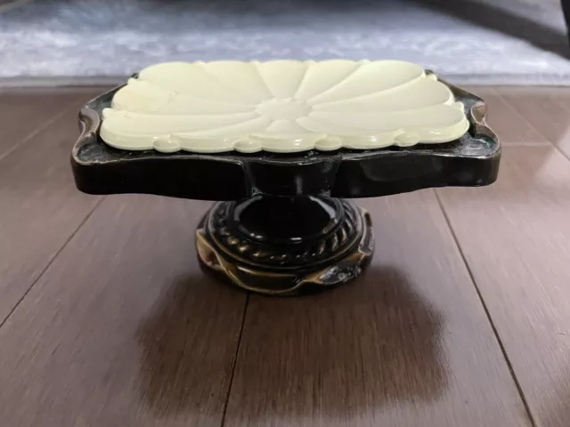 Vintage Amerock Carriage House Soap Dish Pedestal Bathroom Gold Tone