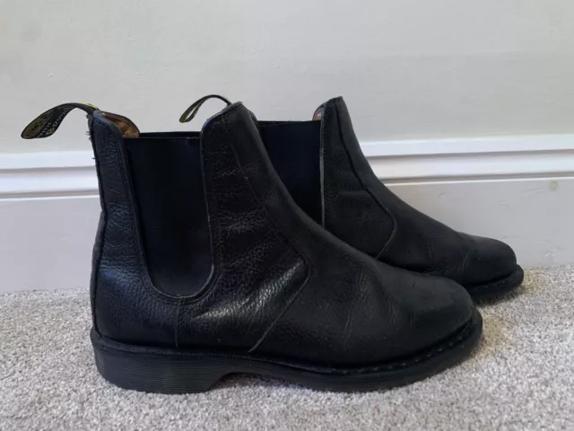 Dr martens victor black hotsell