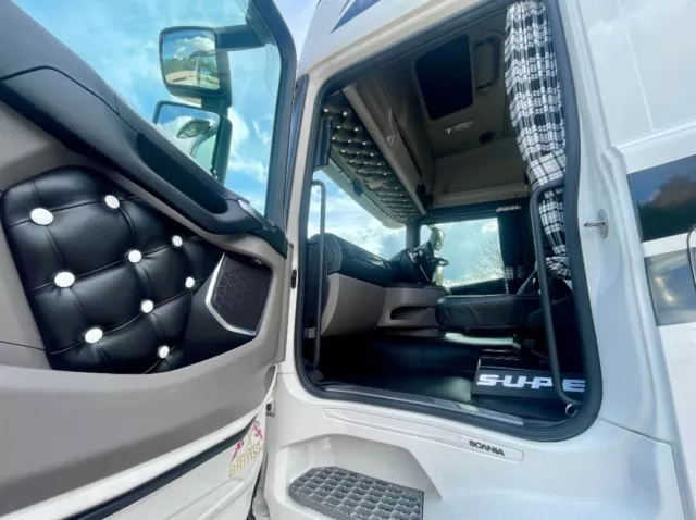 Scania door cards store