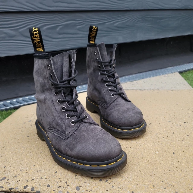 DR MARTENS 1460 Womens Grey Buck Soft Suede Ankle Boots Size UK