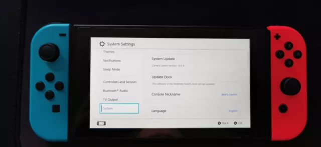 Unpatched Nintendo Switch v1 Console excellent condition with extra accessories