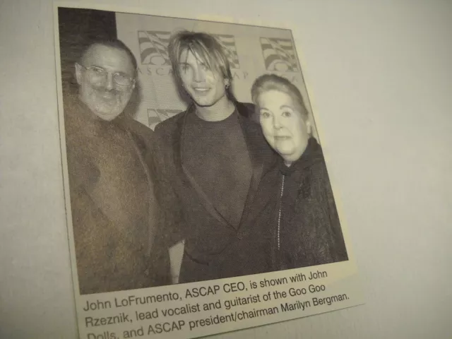 GOO GOO DOLLS John Rzeznik poses w/ execs 2000 music biz promo pic/text