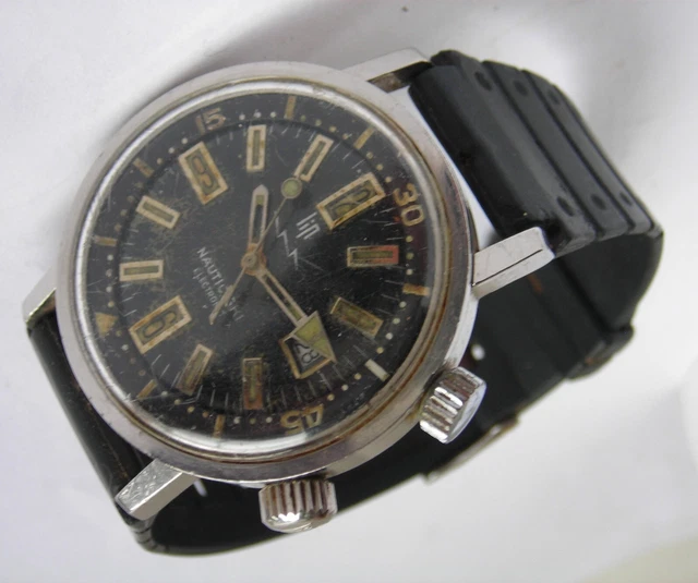 Montre Bracelet Lip Vintage – Modèle 199-13/P2, à Réviser Ou Pour Pièces – Occasion