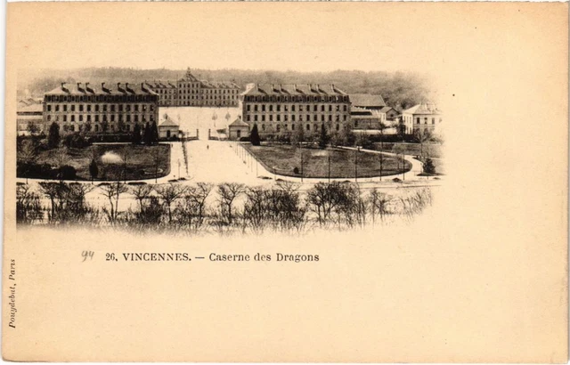 CPA AK Vincennes Caserne des Dragons FRANCE (1283249)