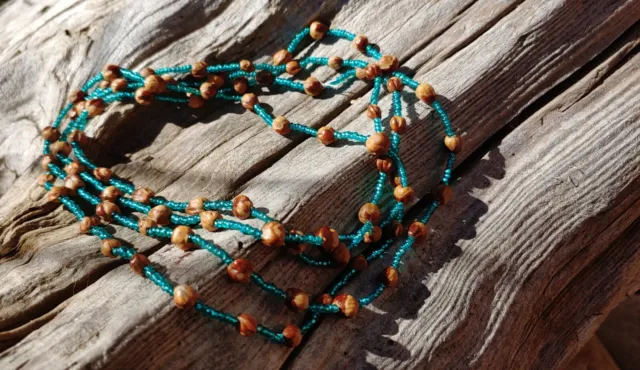 Navajo Ghost Bead Necklaces made from Juniper Berries | Juniper berry,  Berries, Navajo