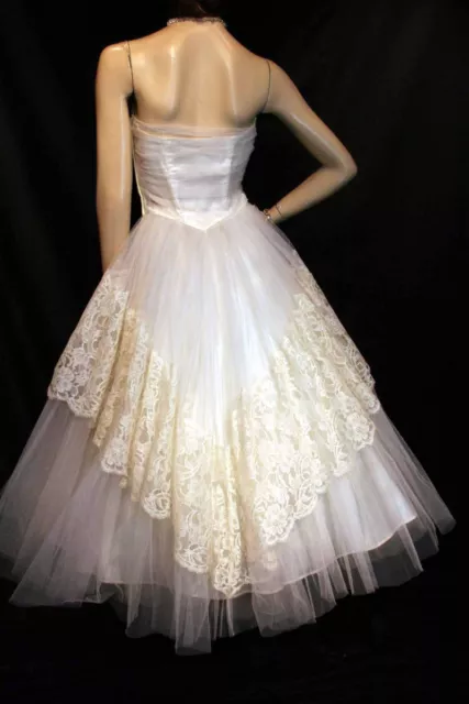 S~M VTG 50s STRAPLESS WEDDING GOWN IVORY NET CREAM LACE SATIN BRIDAL DRESS 2