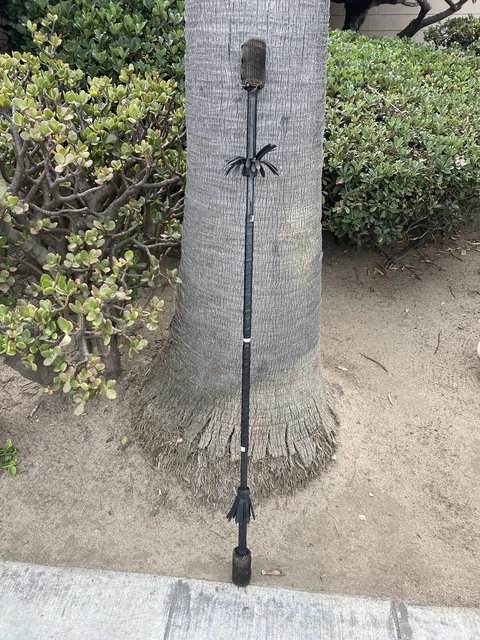 Fire Groove 5’ 6” Cabon Fiber Contact Fire Staff w/Flow Flowers! Used.