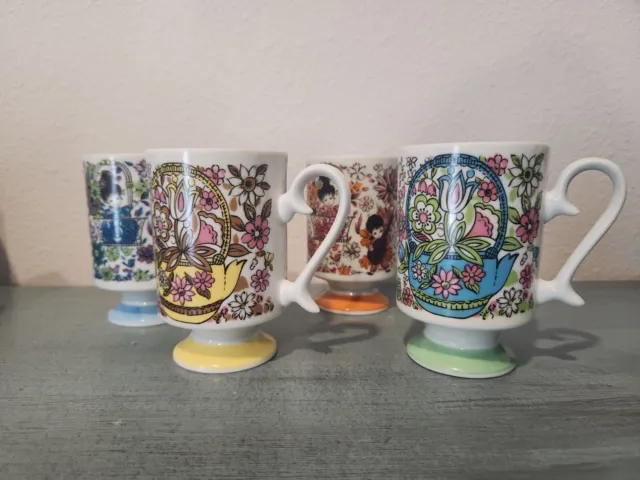 Lot Of 4 Vintage Young Lovers Ceramic Pedestal Cups Mugs