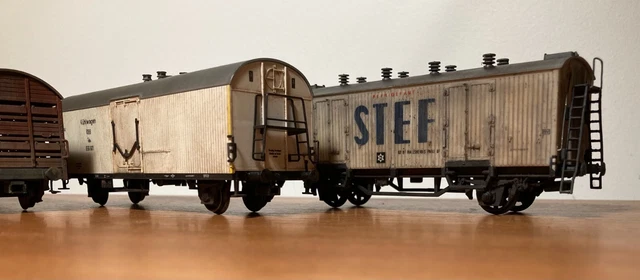 Lot de 4 wagons couverts Lima en bon état - Collection