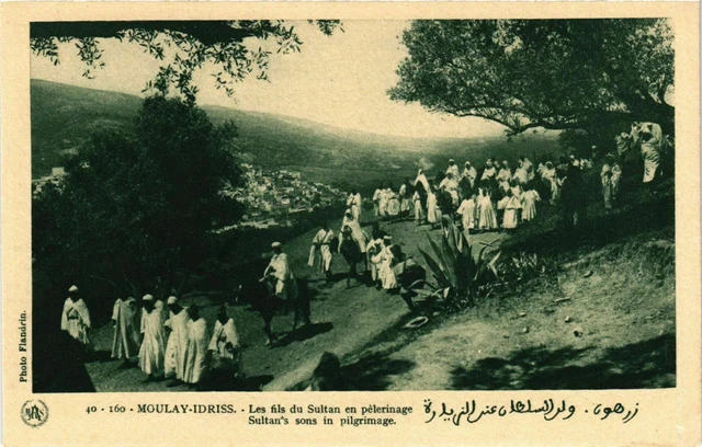 CPA AK MOULAY IDRIS - Les fils du Sultan en pelerinage MAROC (797208)