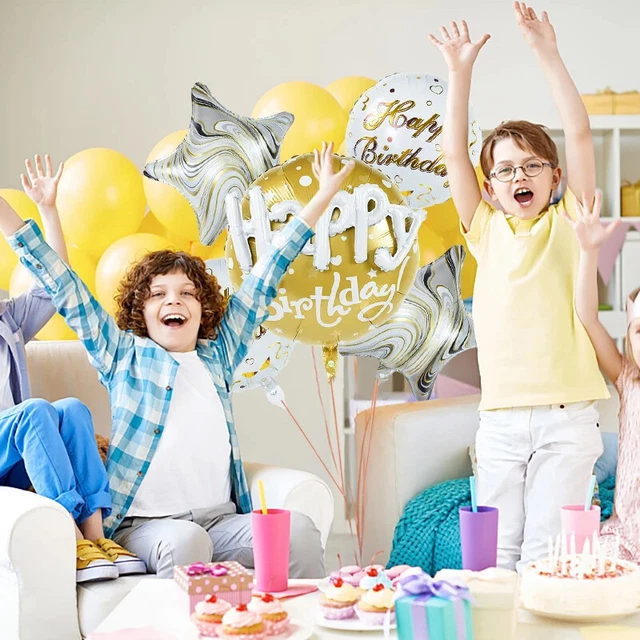 EMSea 8pcs Joyeux Badges Anniversaire Différents Styles EMSea 8pcs Joyeux Badges Anniversaire Différents Styles
